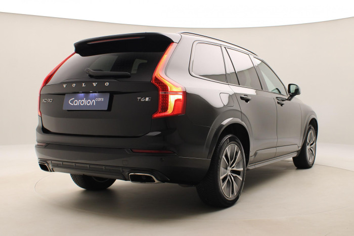 Volvo XC90 T6 AWD R-DESIGN REZERVACE