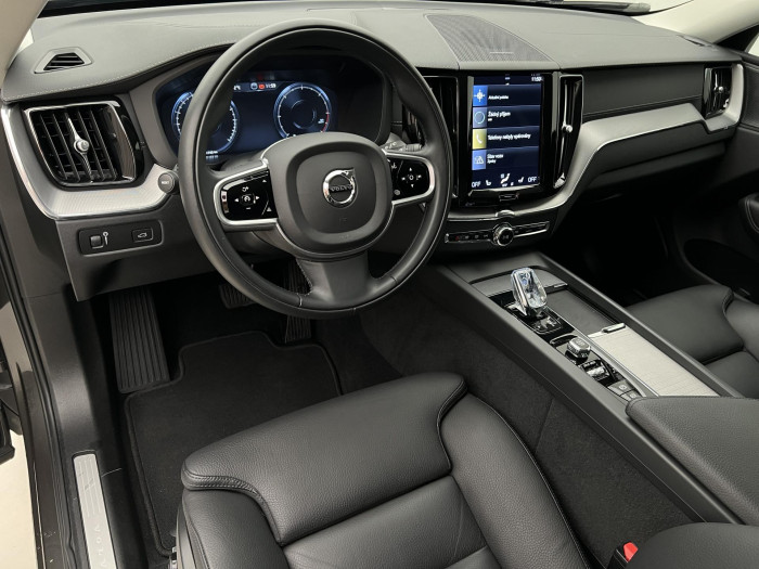 Volvo XC60 B4 AWD INSCRIPTION AUT 1.maj.