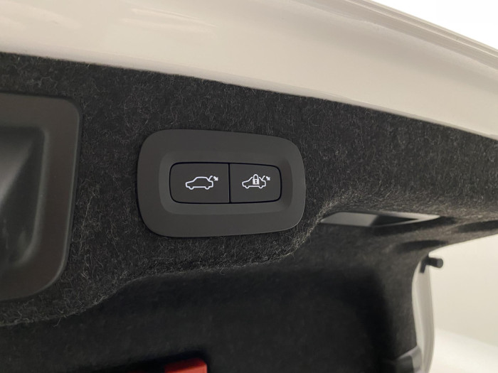 Volvo S90 T8 AWD ULTIMATE DARK RECHARGE