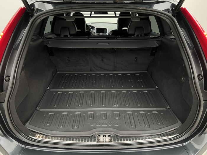 Volvo XC60 D4 AWD MOMENTUM AUT 2.4 d Momentum