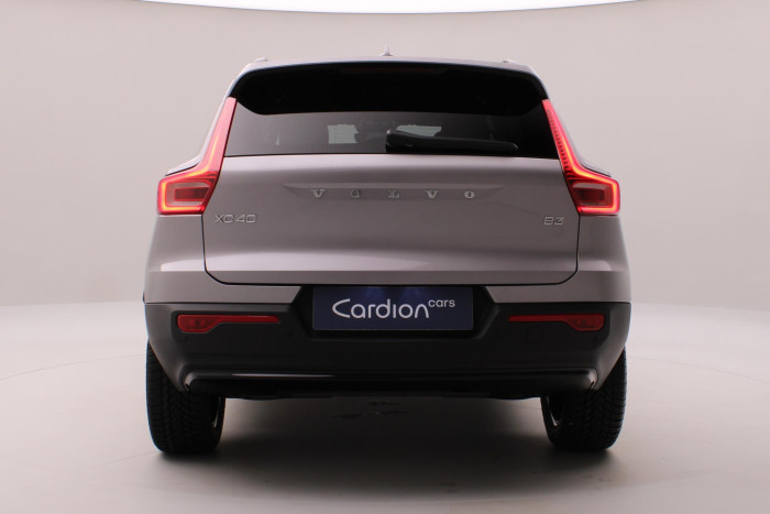 Volvo XC40 B3 AUT DARK PLUS