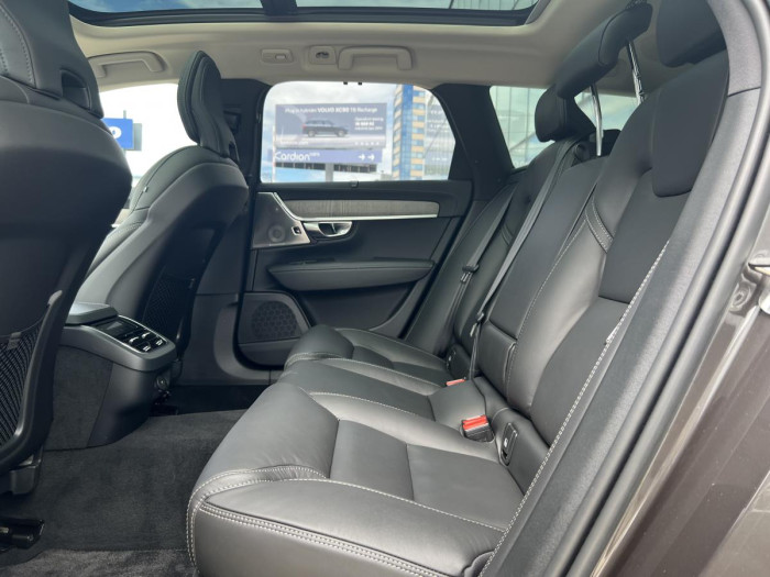 Volvo V90 B5 DARK ULTIMATE Aut 1.maj.