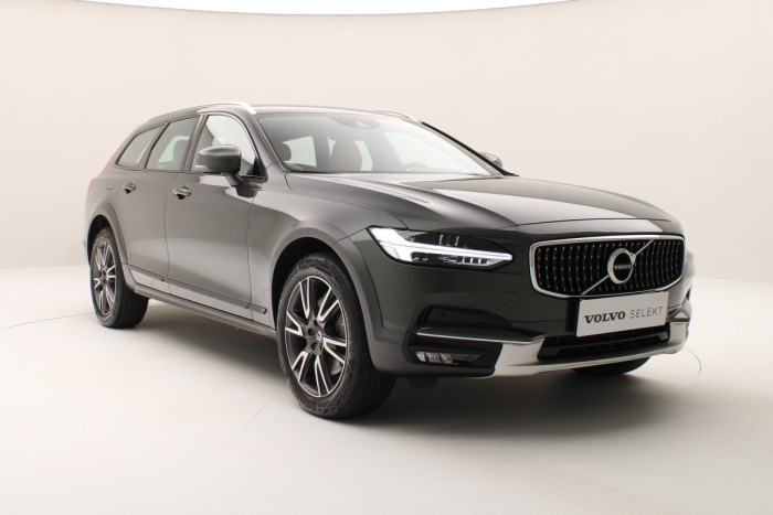 Volvo V90 CC D5 AWD PRO REZERVACE 2.0 d CC CC