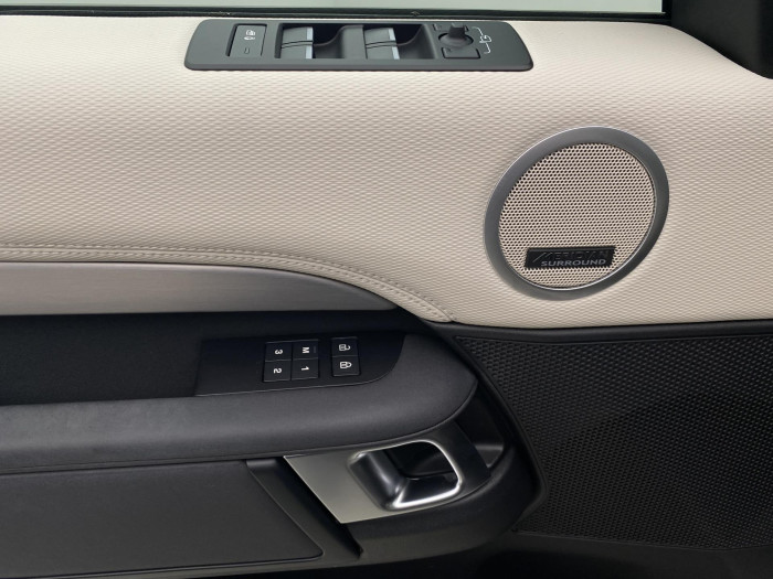 Land Rover Discovery D300 AWD AUT CZ 7míst 3.0 d