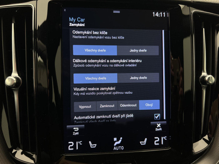 Volvo XC60 B4 R-DESIGN AUT