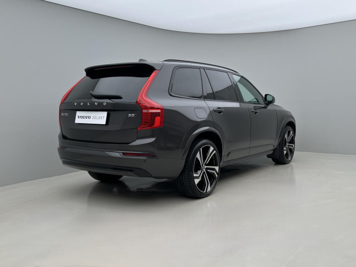 Volvo XC90 B5 AWD ULT. DARK 7MÍSTNÁ Aut