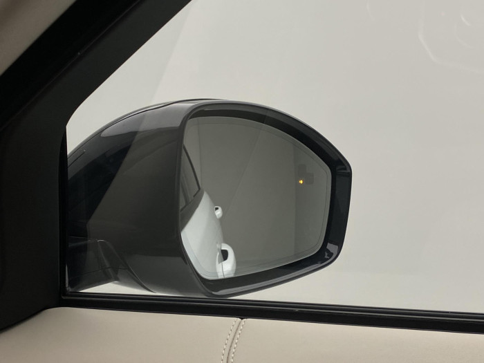 Land Rover Range Rover Evoque 2.0 Si4 HSE AWD REZERVACE