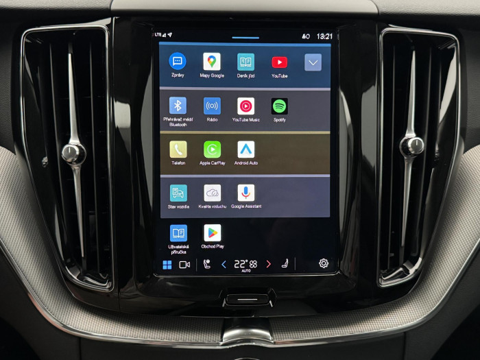 Volvo XC60 T6 AWD RECHARGE PLUS DARK