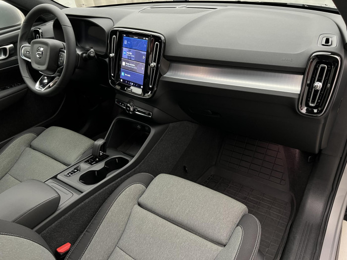 Volvo XC40 B4 CORE AUT 1.maj.