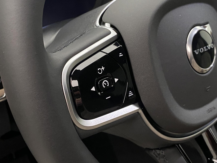 Volvo XC90 T8 AWD RECHARGE DARK PLUS 7m