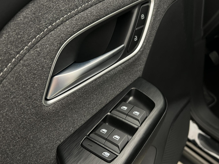 MG ZS 1.5 EXCITE CZ 1.maj.