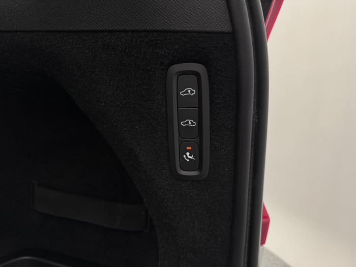 Volvo XC90 T6 AWD INSCRIPTION AUT CZ