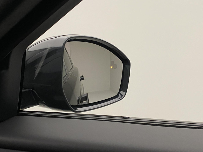 Land Rover Range Rover Velar D300 DYNAMIC SE AWD AUT 3.0 d Dynamic SE