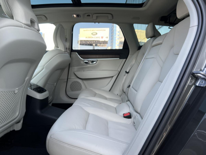 Volvo V90 T8 AWD INSCRIPTION RECHARGE