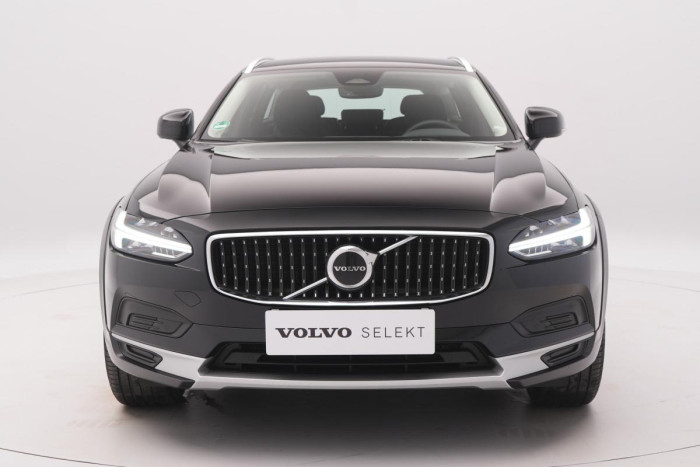 Volvo V90 CC B4 AWD PLUS AUT CZ 1.maj.