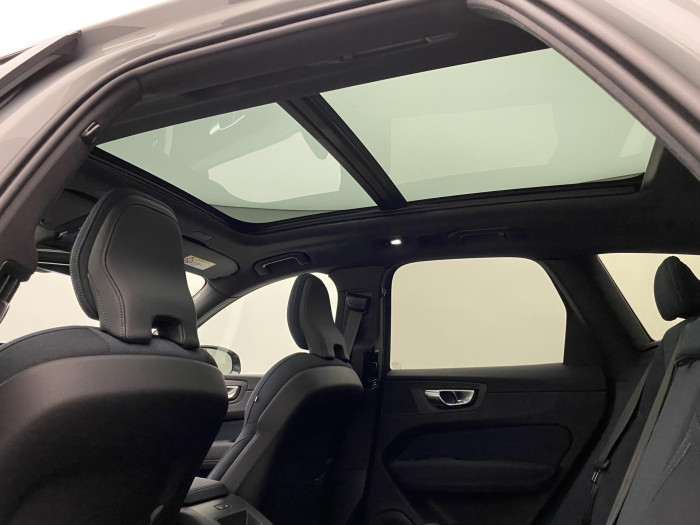 Volvo XC60 T6 AWD AUT DARK PLUS