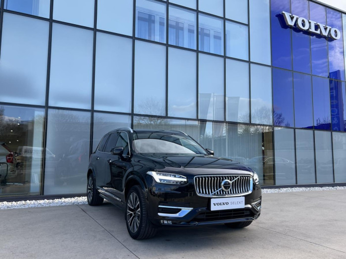 Volvo XC90 B5 AWD INSCRIPTION 7MÍSTNÁ Aut