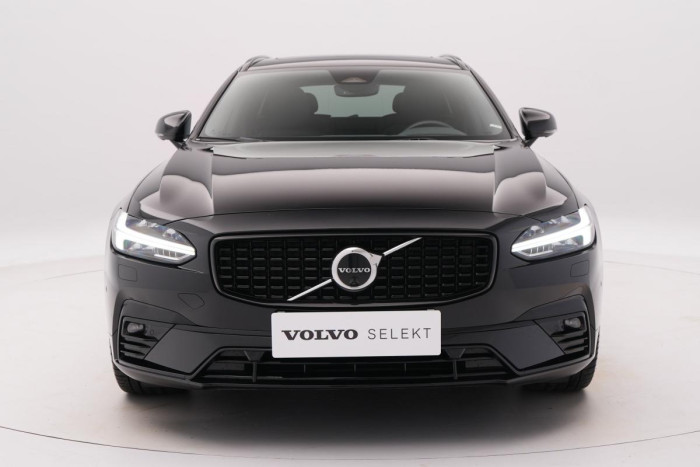 Volvo V90 B4 R-DESIGN AUT REZERVACE