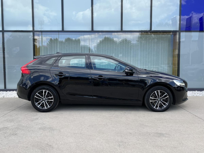 Volvo V40 D2 MOMENTUM Aut 1.maj. 2.0 d Momentum