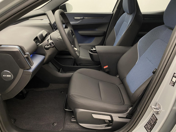 Volvo EX30 PURE ELECTRIC EXTENDED PLUS