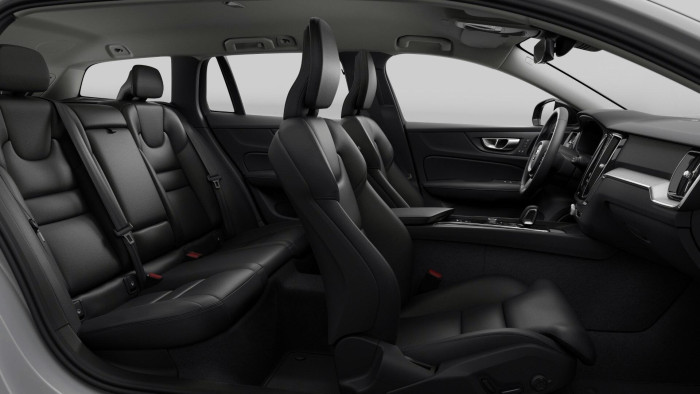 Volvo V60 B4 DARK PLUS AUT