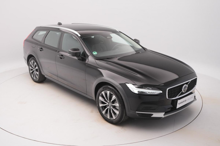 Volvo V90 CC B4 AWD PLUS AUT CZ 1.maj.