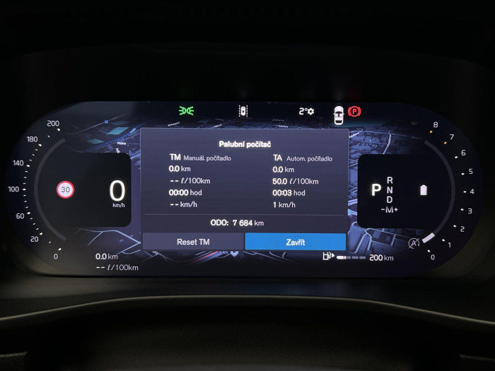 Volvo XC40 B3 CORE AUT CZ 1.maj.