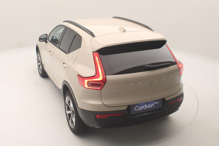 Volvo XC40 B3 AUT DARK PLUS