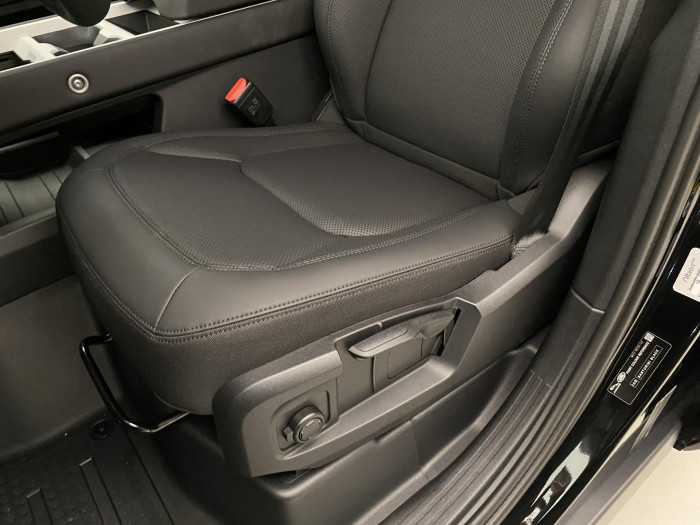 Land Rover Defender 110 D200 S AWD AUT 3.0 d