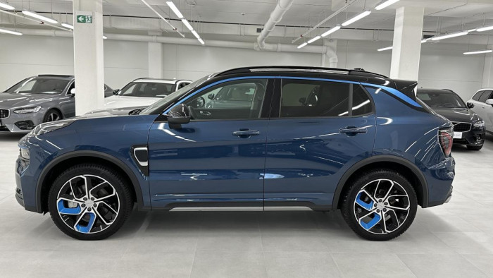 Lynk & Co 01 PHEV DCT AUT 1.maj.