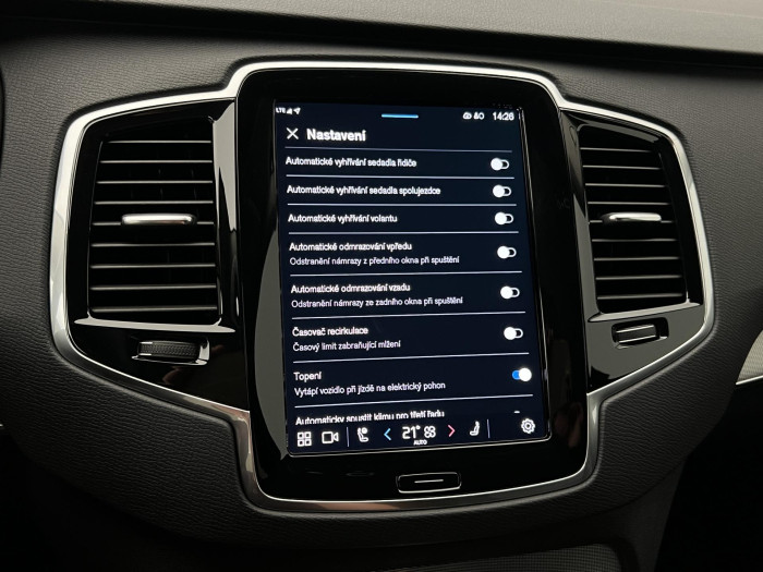 Volvo XC90 T8 AWD RECHARGE CORE 7MÍST AUT