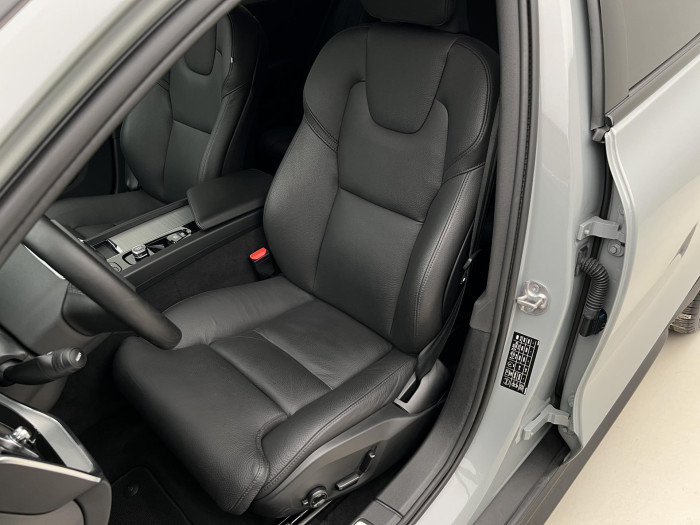 Volvo V60 CC B5 AWD PLUS BRIGHT AUT