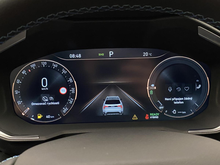 Lynk & Co 01 PHEV DCT AUT 1.maj. REZERVACE