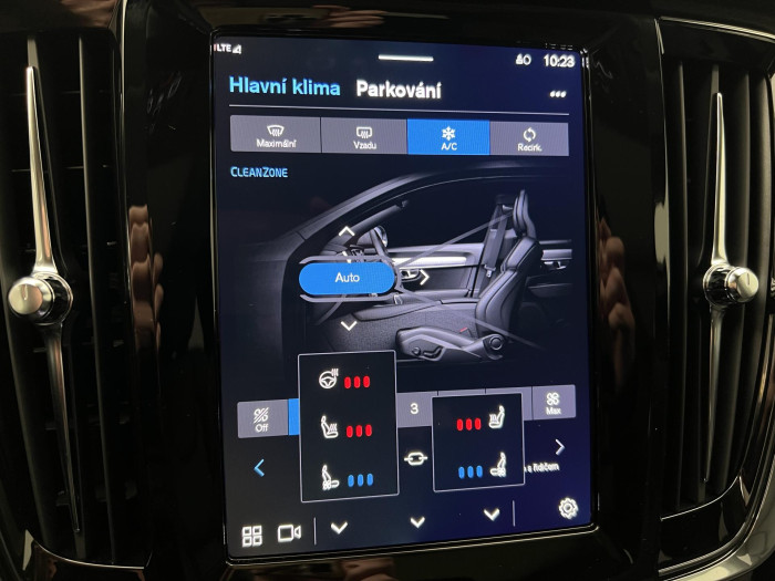 Volvo V90 T6 AWD RECHARGE PLUS BRIGHT