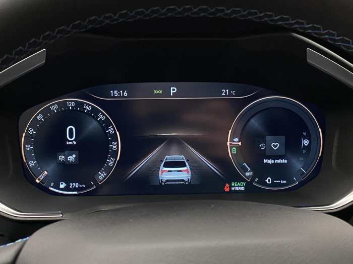 Lynk & Co 01 PHEV DCT AUT 1.maj