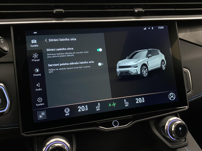 Lynk & Co 01 PHEV DCT AUT 1.maj