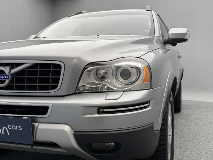 Volvo XC90 D5 AWD SUMMUM AUT 7 míst CZ 2.4 d Summum