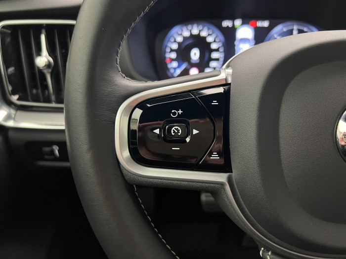 Volvo V60 D3 AWD R-DESIGN AUT 2.0 d