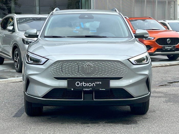 MG ZS EV EXCITE 70kWh REZERVACE!