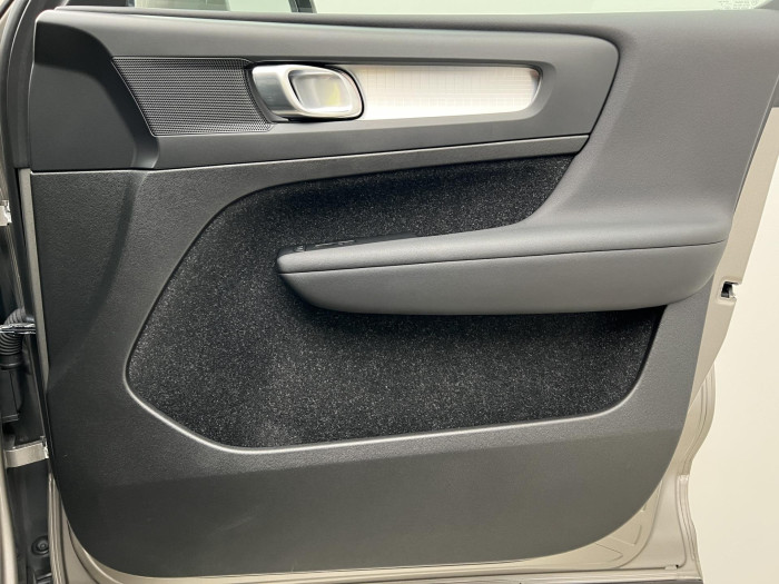 Volvo XC40 D3 MOMENTUM AUT 2.0 d Momentum