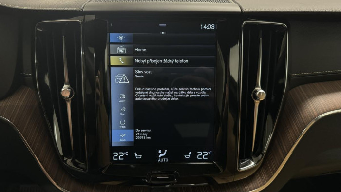 Volvo XC60 B4 AWD INSCRIPTION REZERVACE