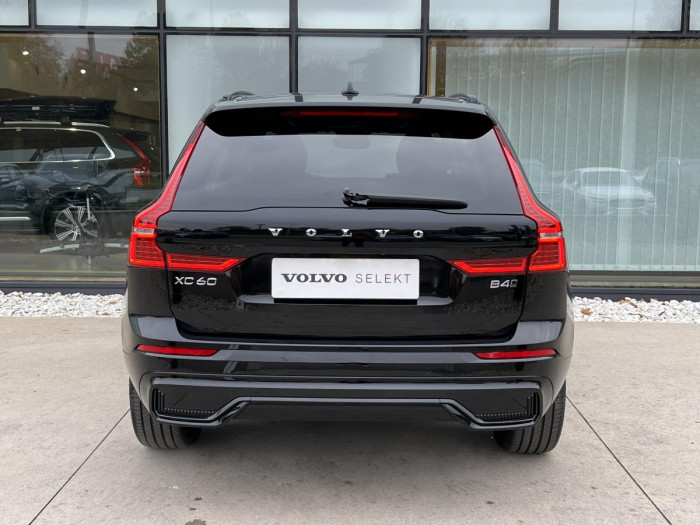 Volvo XC60 B4 AWD DARK PLUS Aut 1.maj. 2.0 Plus