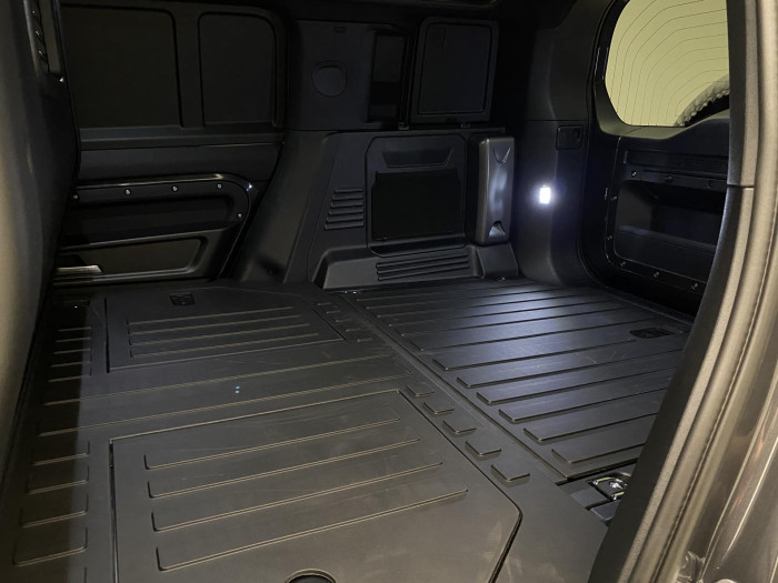 Land Rover Defender 110 HARD TOP D250 X-DYNAMIC SE 3.0 d Dynamic SE