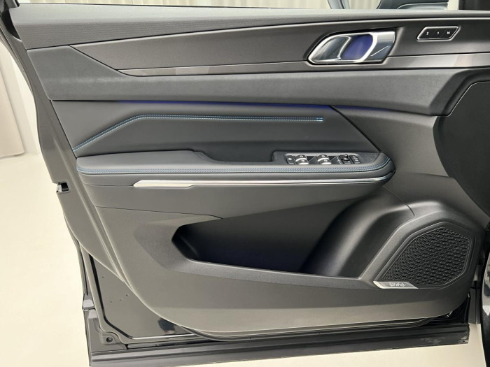 Lynk & Co 01 PHEV DCT 1.maj.