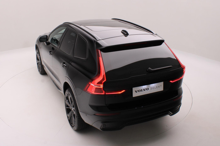 Volvo XC60 T6 AWD ULTRA DARK AUT CZ