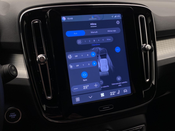 Volvo XC40 B4 CORE AUT CZ