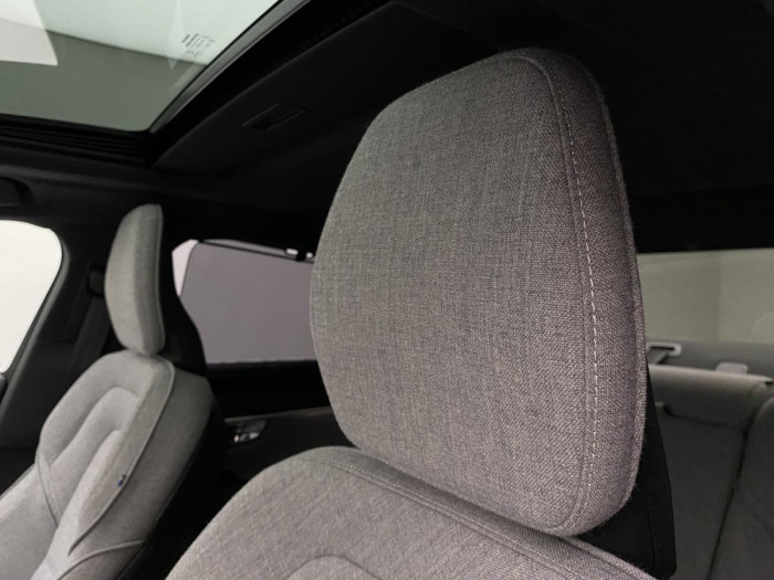 Volvo S90 B6 AWD INSCRIPTION AUT 1.maj.