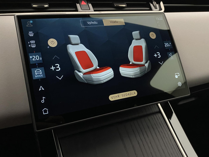 Land Rover Range Rover Evoque D200 DYNAMIC SE REZERVACE 2.0 d Dynamic SE