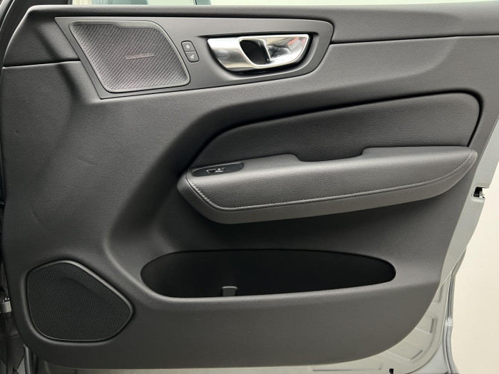 Volvo XC60 B5 AWD INSCRIPTION AUT