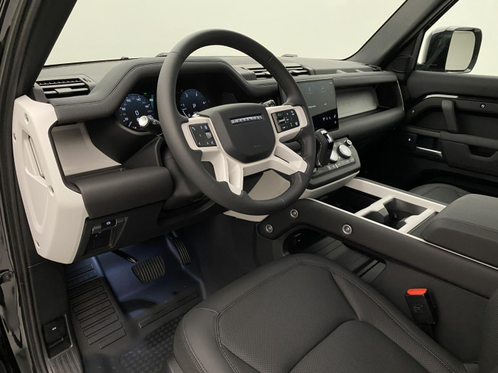 Land Rover Defender 110 D250 S AWD 3.0 d